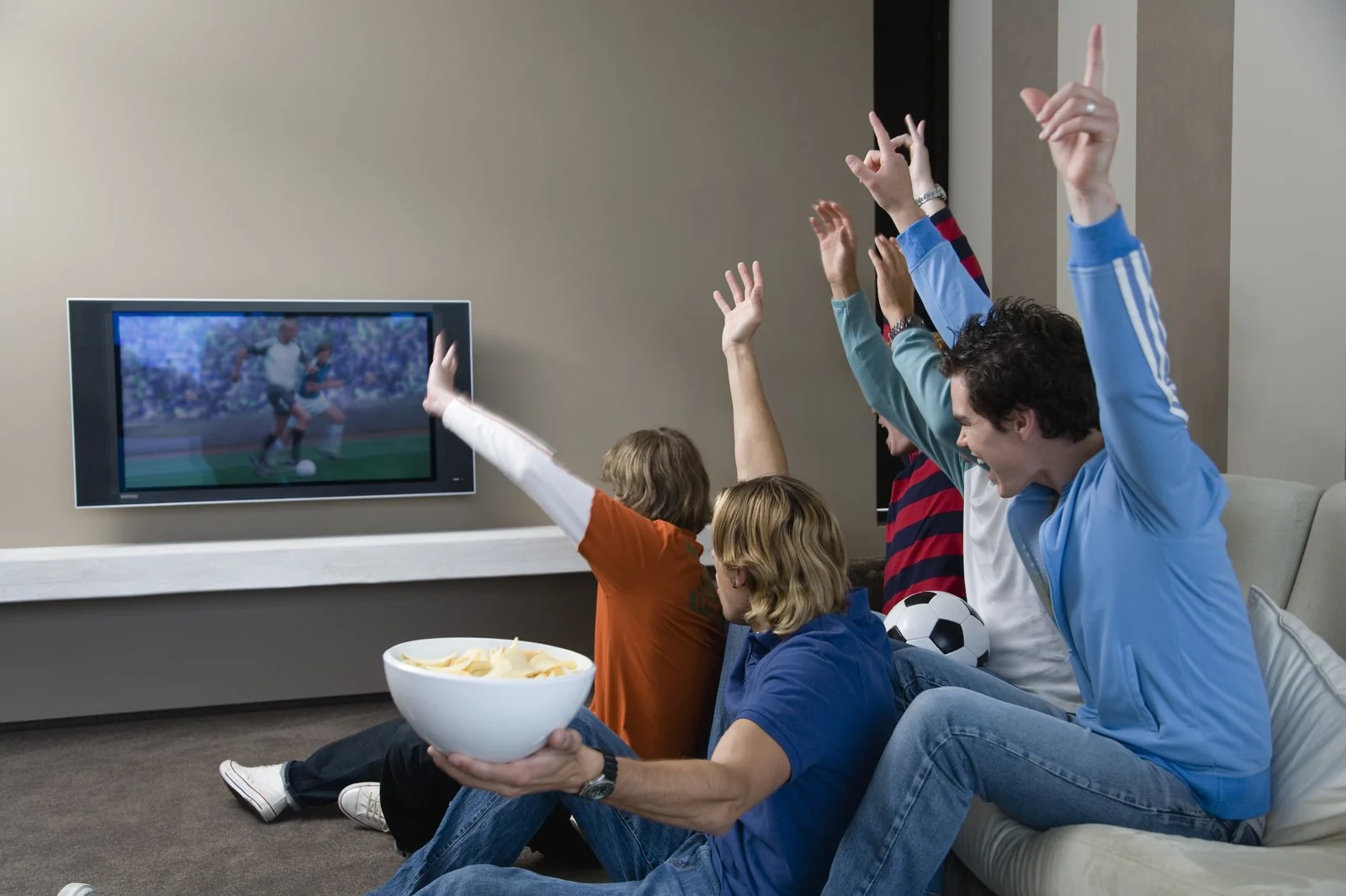 IPTV Anbieter Vergleich Kriterien auf Smart TV in Deutschland